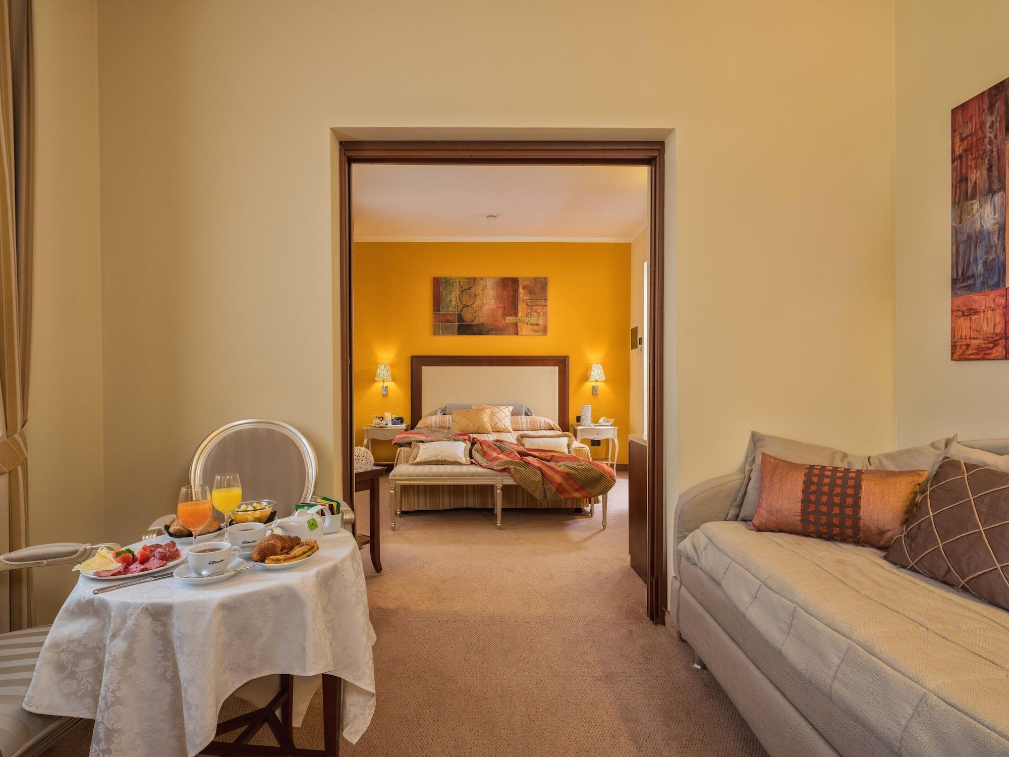 Hotel For Olbia