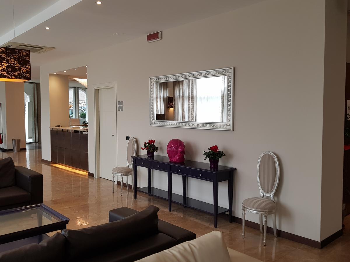 For Hotel Olbia